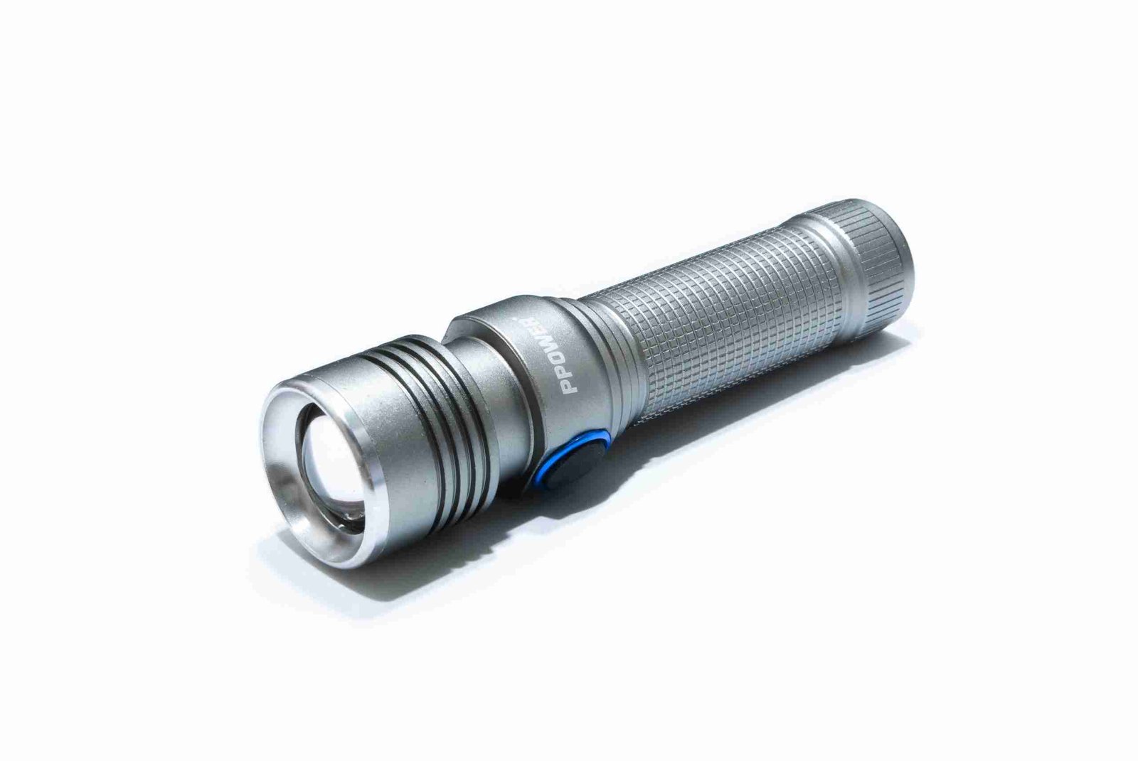 PPOWER LED T6 可聚焦便攜強光電筒(連電池) (RT18650)00004