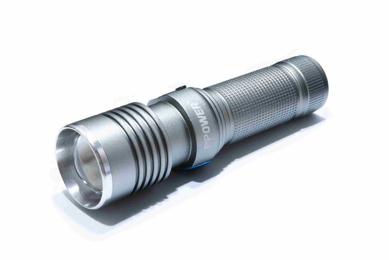 PPOWER LED T6 可聚焦便攜強光電筒(連電池) (RT26650)00002