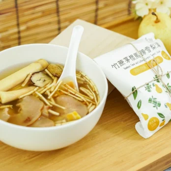 竹蔗茅根馬蹄雪梨湯 (3)